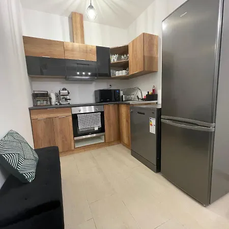 דירה Szofi Apartman שיופוק